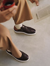 Leather Sneaker brown